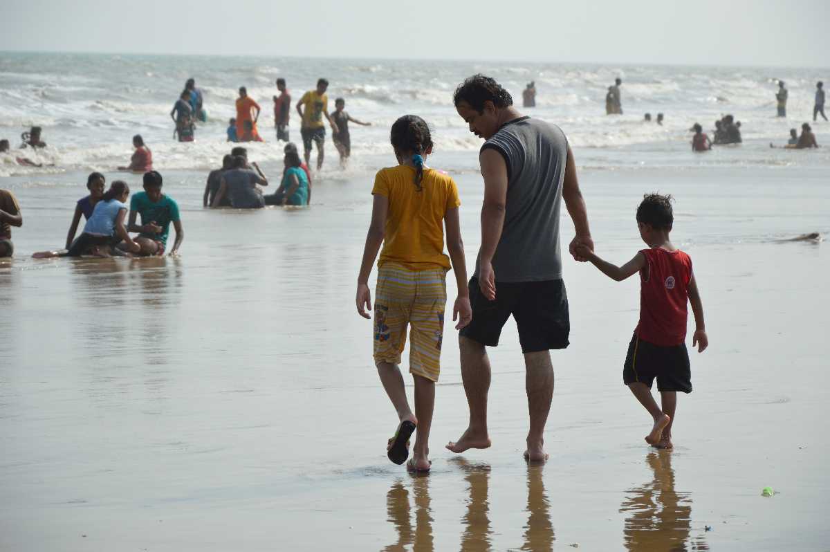 Beach Family - Digha